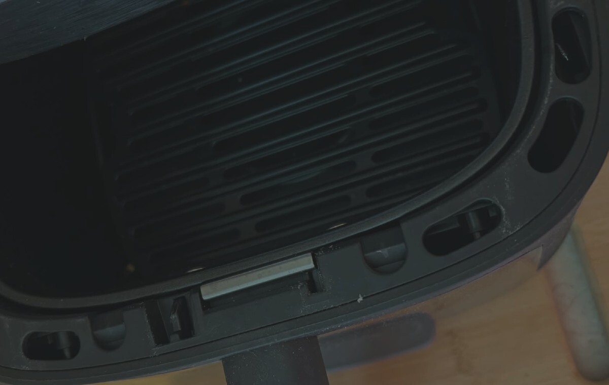 Zakażą używania air fryera? Bruksela miesza w przepisach