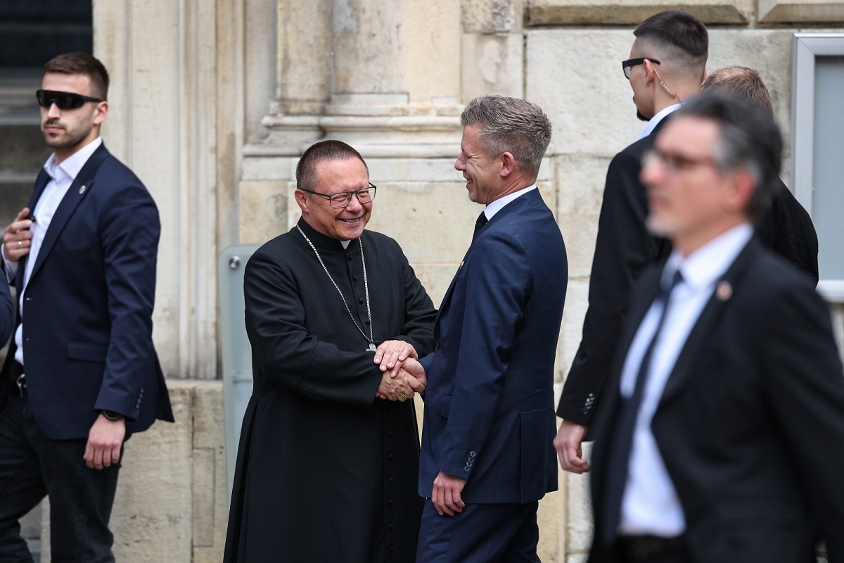 Magyar lansuje się w Polsce. Za przewodnika robił kard. Ryś