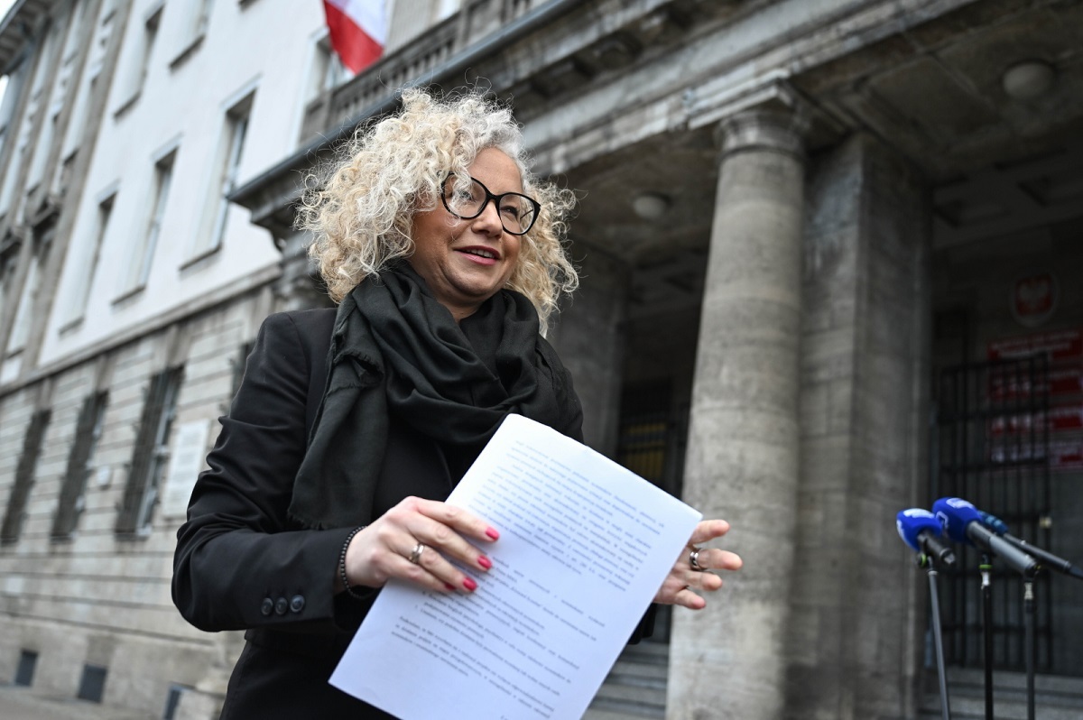 Gdzie tęczowe "małżeństwa" mają się rozwieść? "Ministra" nie wie