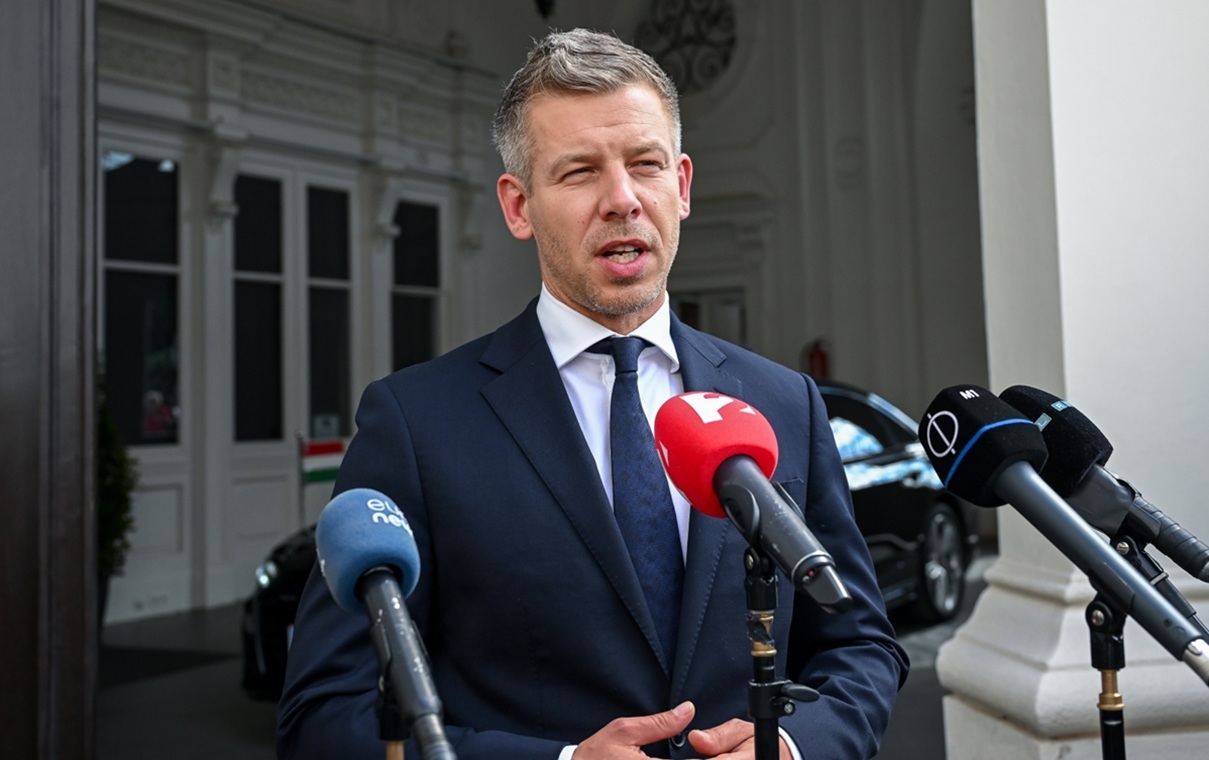Spełnia życzenia KE? Magyar cofa istotną decyzję Orbana