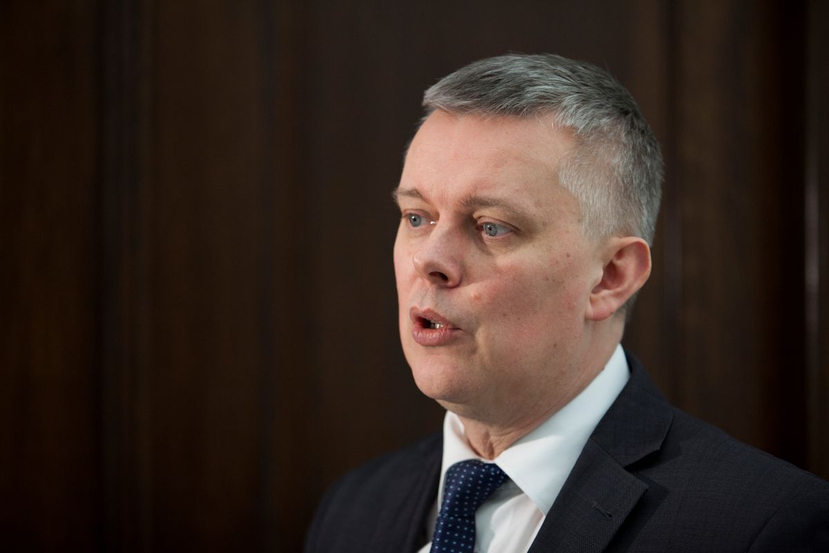 Fałszywe alarmy. Motywy sprawców? Absurdalne słowa Siemoniaka