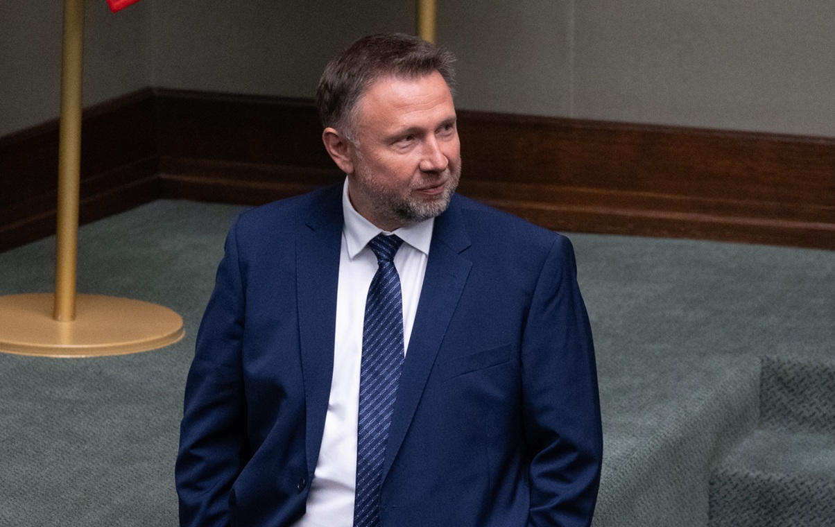 Obsiedli spółki. Tyle miała zarobić żona Kierwińskiego!