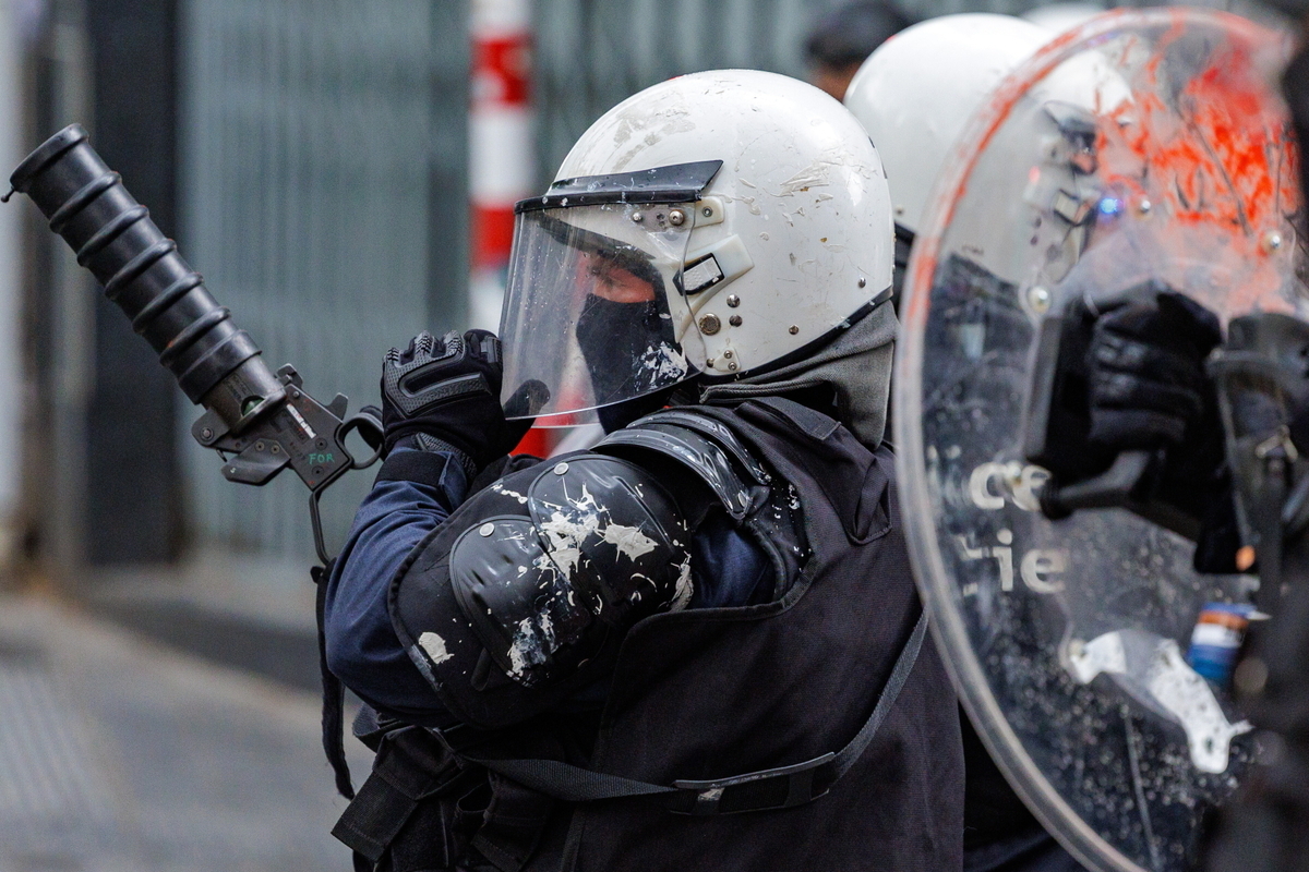Zamieszki i starcia z policją w Brukseli! Zaskakujący powód