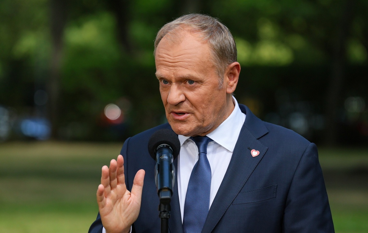 Tusk tłumaczy się w sprawie Zełenskiego! "Szlag mnie trafia"