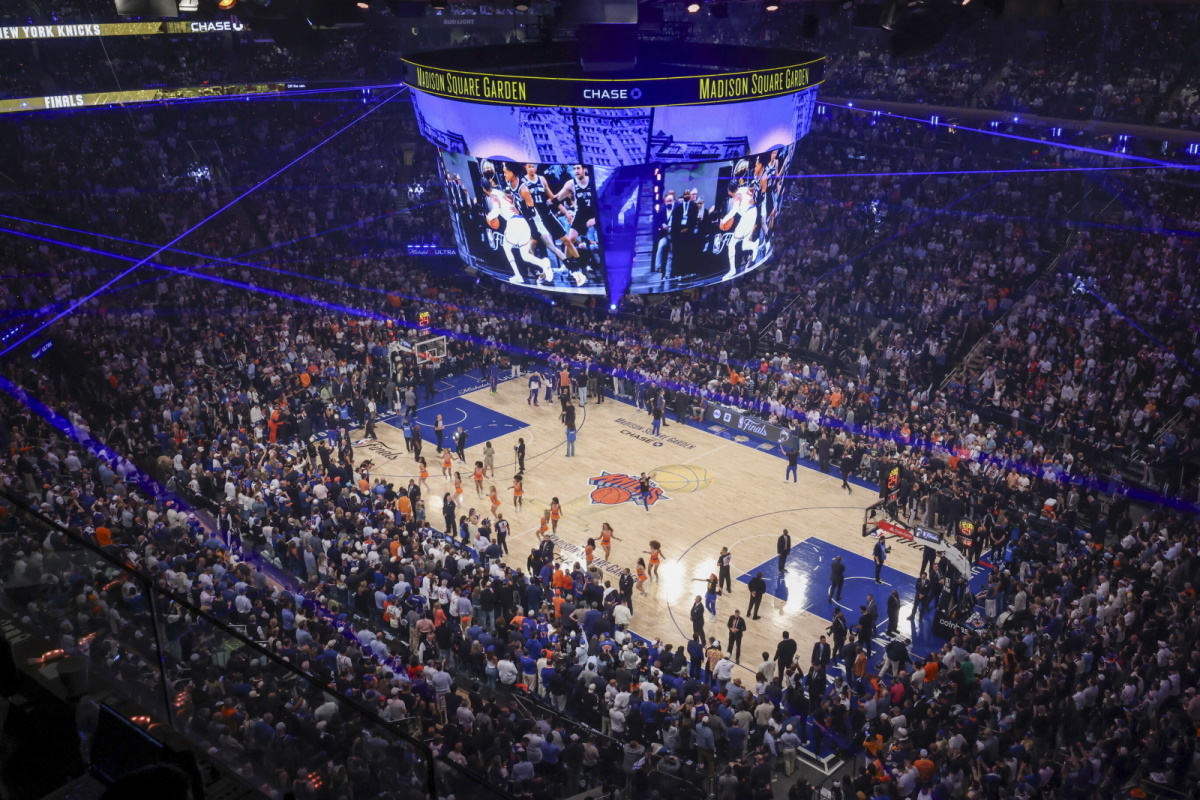 Emocje na meczu finałów NBA. Tego Trump się nie spodziewał