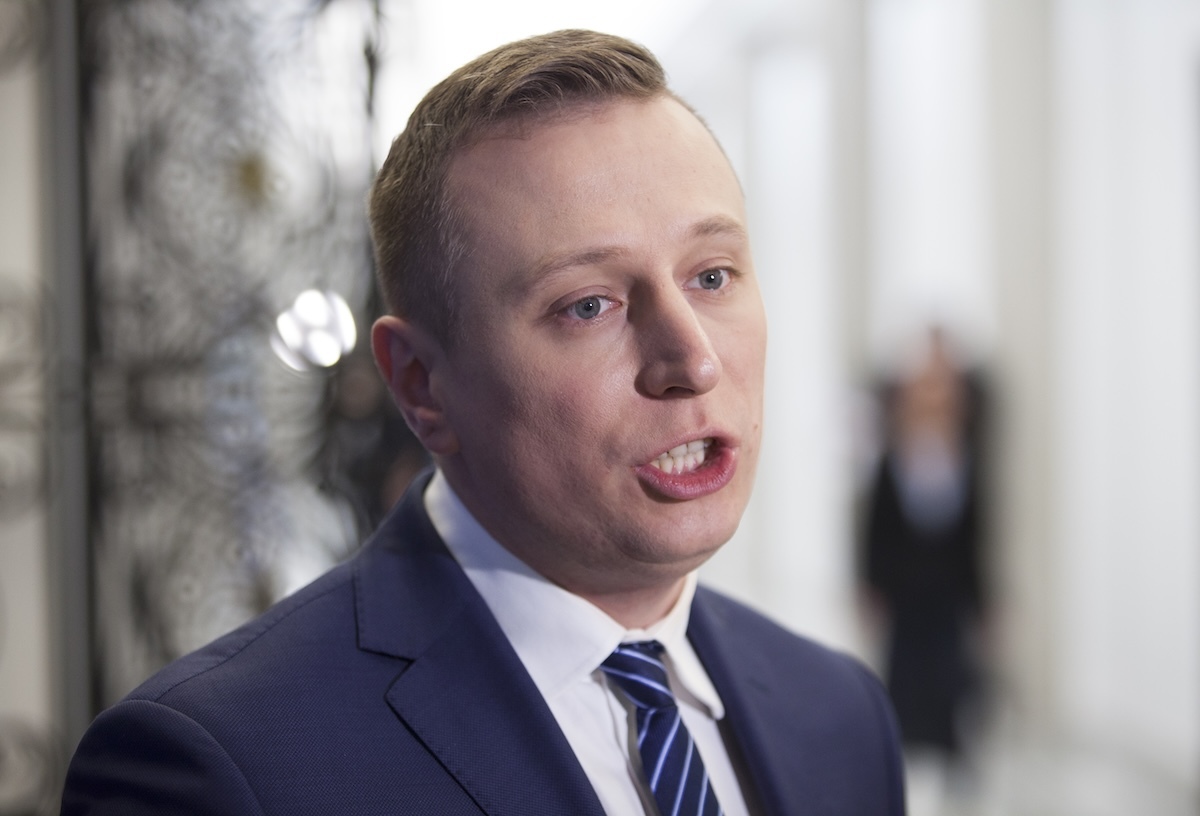 Brejza chciał zakpić z prezydenta, został znokautowany