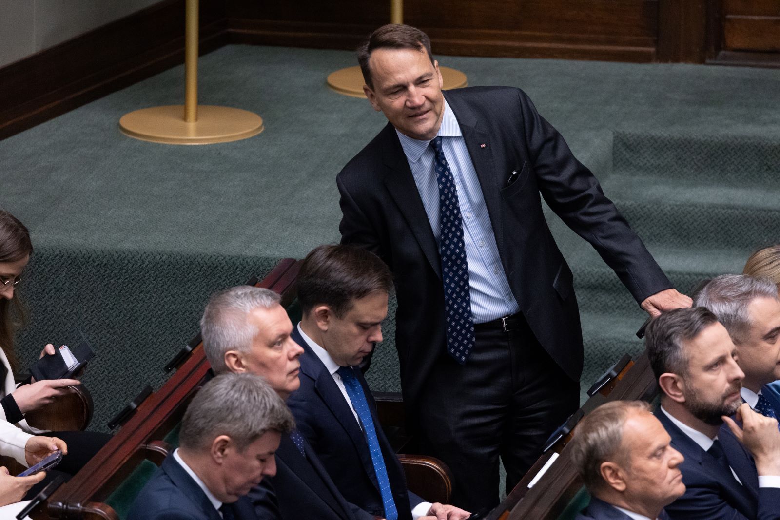 Sikorski i ponad milion na fundację syna. Gdzie są służby?