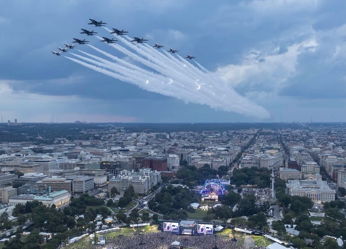 Tak Trump świętował swoje 80. urodziny! WIDEO