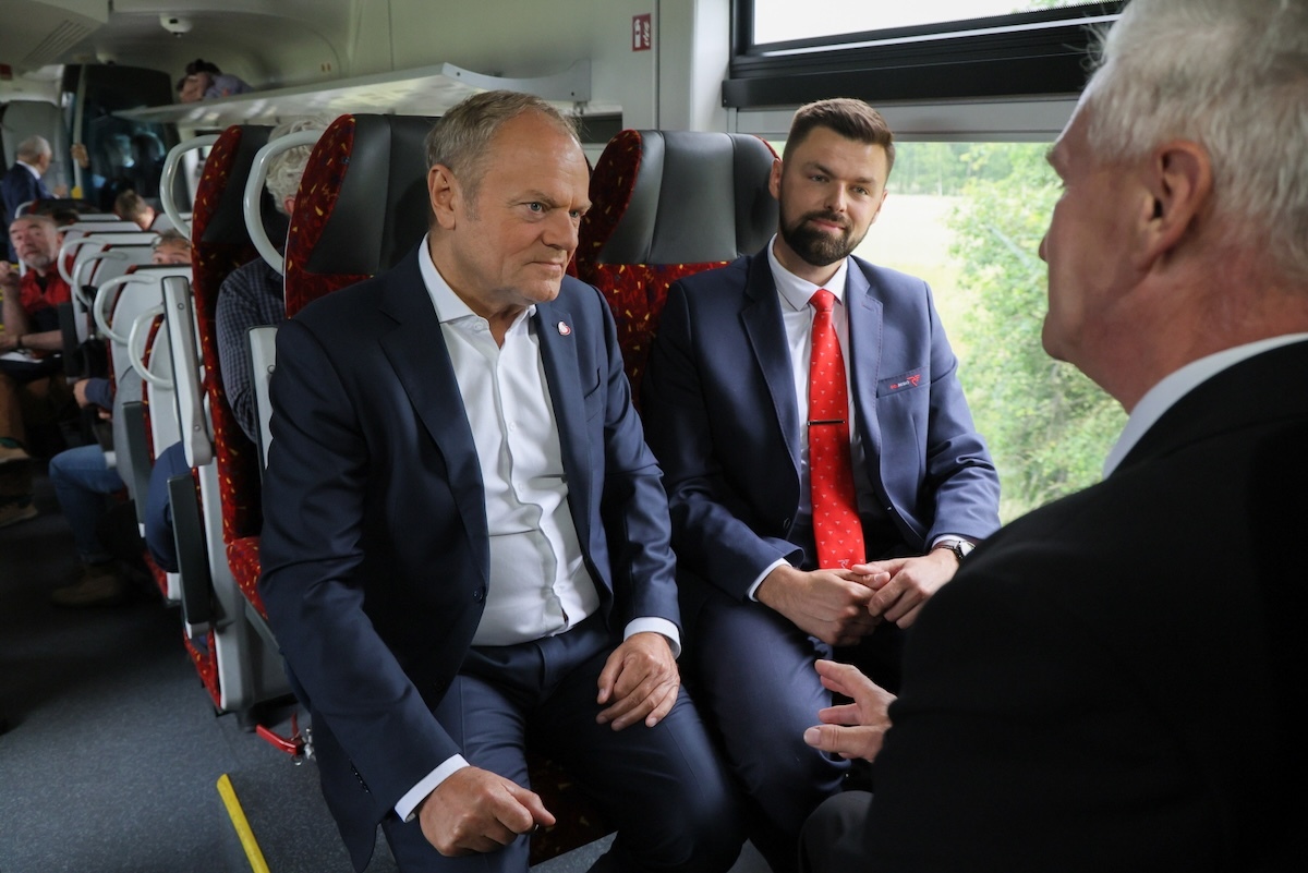 Rząd Tuska chwali się inwestycjami rządu PiS