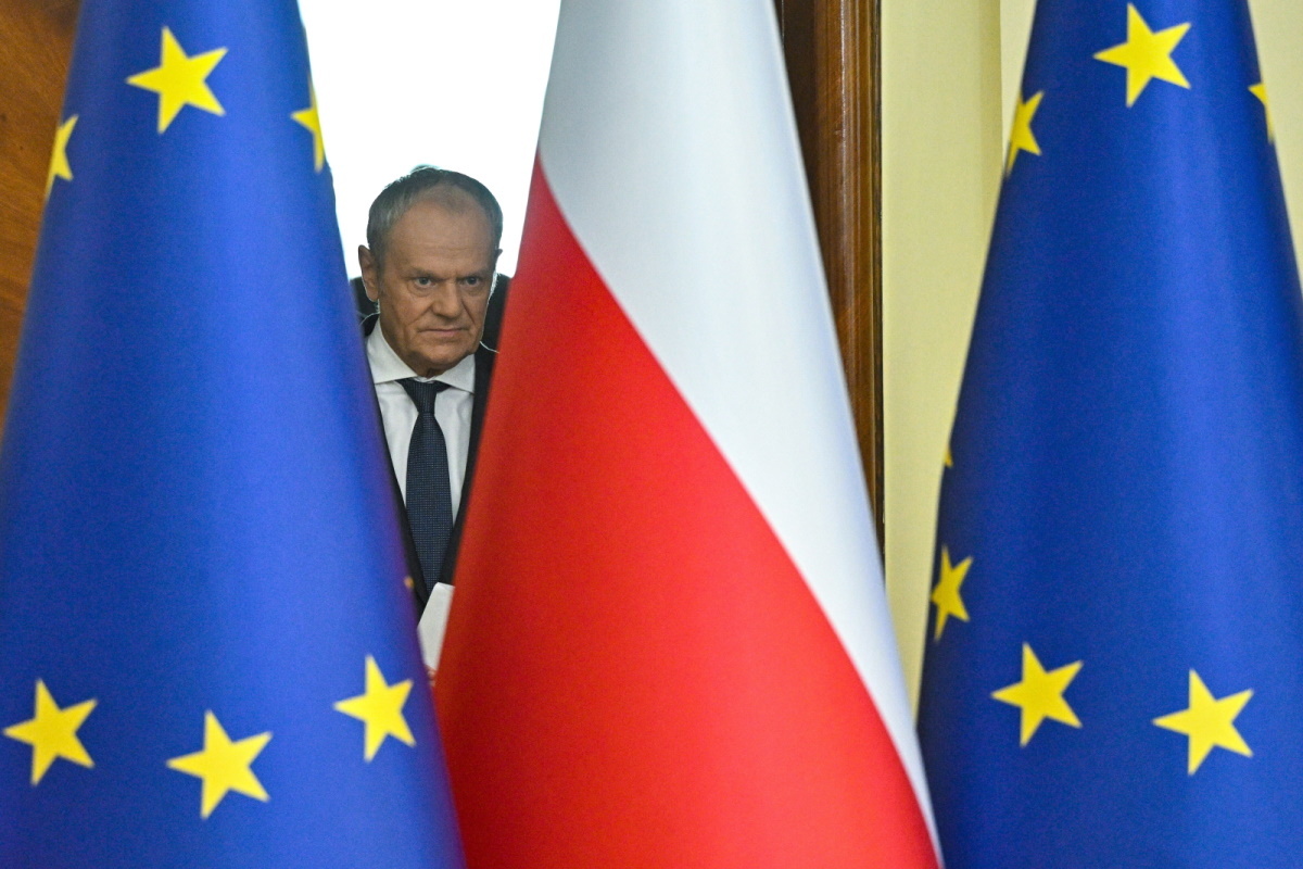 Potężny cios w Tuska! choćby ci dziennikarze piszą o aferze