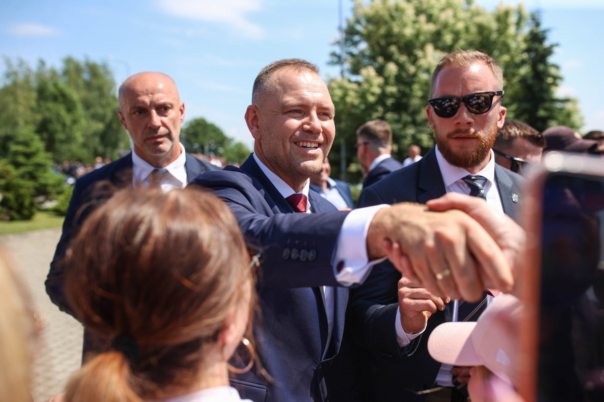 Były minister Zełenskiego uciekł do Polski. Opluł Nawrockiego!
