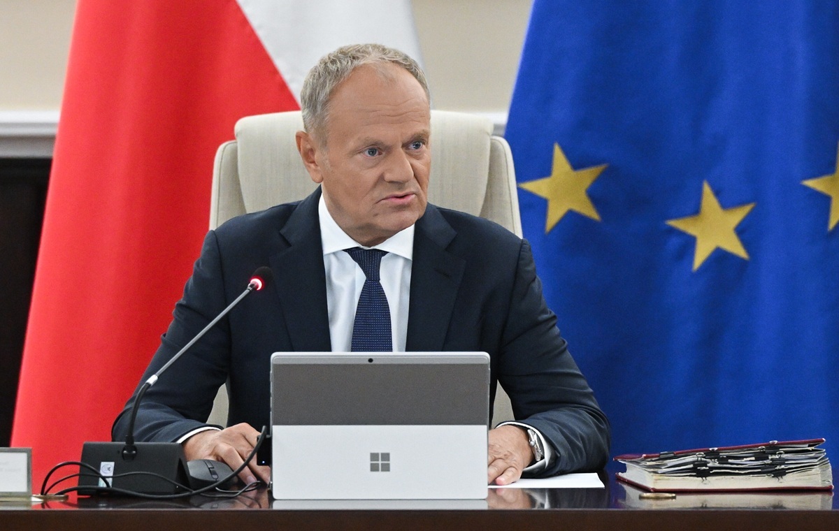 Nerwowy ruch Tuska! Zapowiada poważną rozmowę z szefostwem NFZ