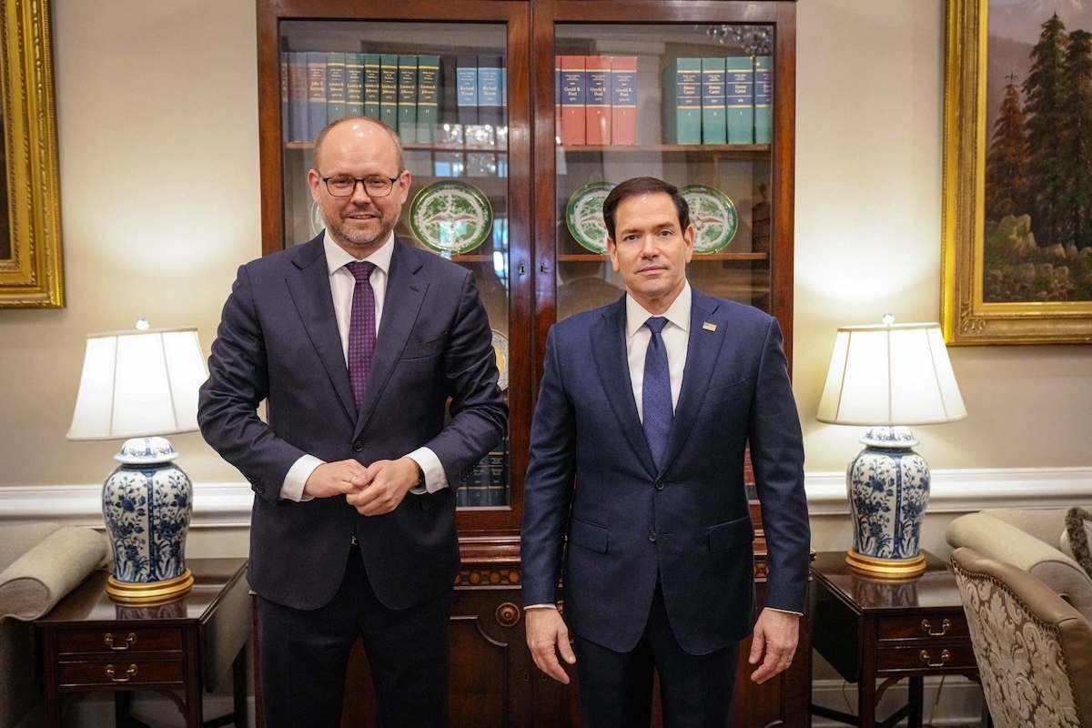 Przydacz spotkał się z Rubio. Jakie sprawy omówiono?