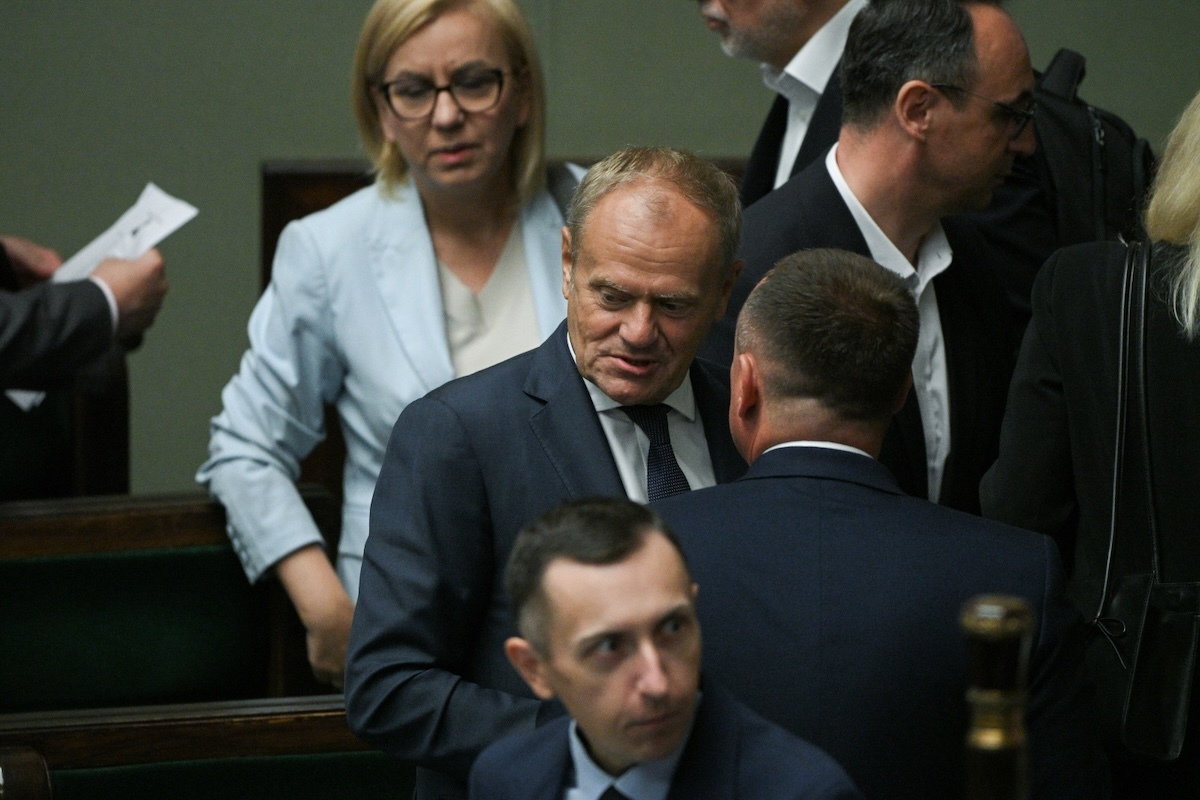 Ani Tusk, ani Trzaskowski żadnego problemu nie rozwiązują
