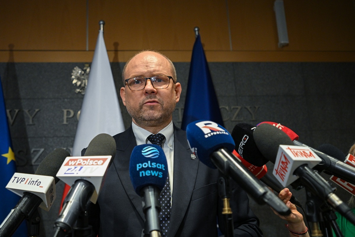 "How did this happen?" Przydacz joked after this question