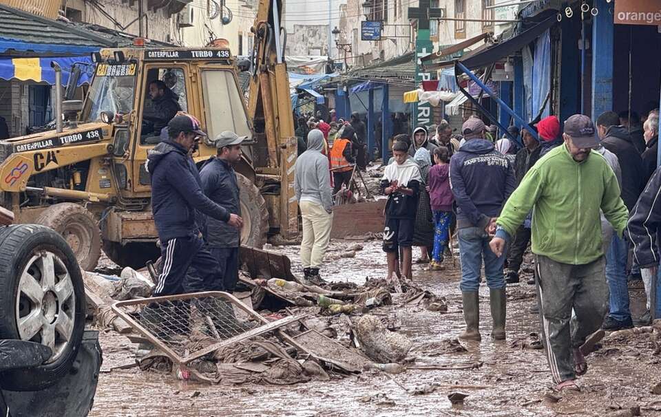 Rośnie liczba śmiertelnych ofiar powodzi gwałtownych powodzi w Maroku. / autor: EPA/ABDERRAZAK GOUACH Dostawca: PAP/EPA.