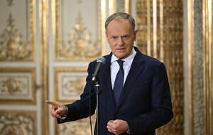 Donald Tusk o reformie Państwowej Inspekcji Pracy / autor: PAP/Radek Pietruszka