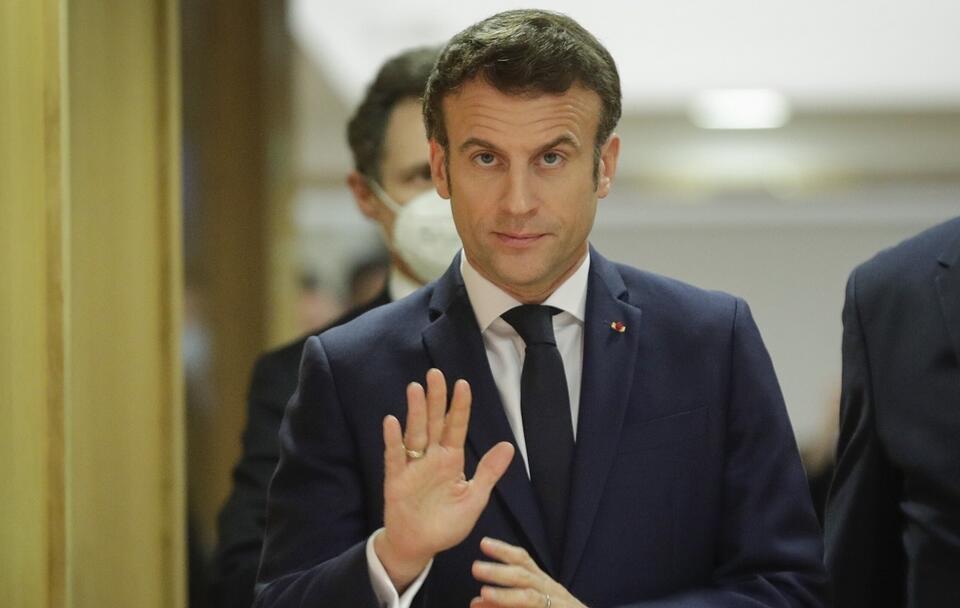 Emmanuel Macron / autor: PAP/EPA/OLIVIER HOSLET