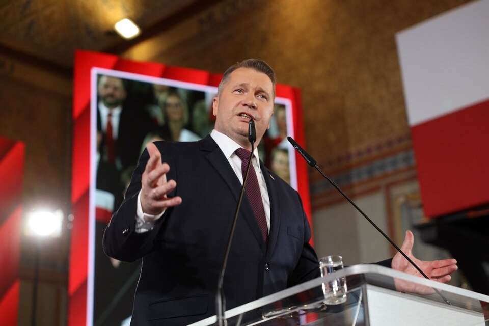 Prof. Przemysław Czarnek, kandydat PiS na premiera, podczas wystąpienia w hali Polskiego Towarzystwa Gimnastycznego „Sokół” w Krakowie / autor: X/Prawo i Sprawiedliwość