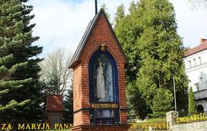 Gietrzwałd, miejsce objawień Matki Bożej / autor: Fratria