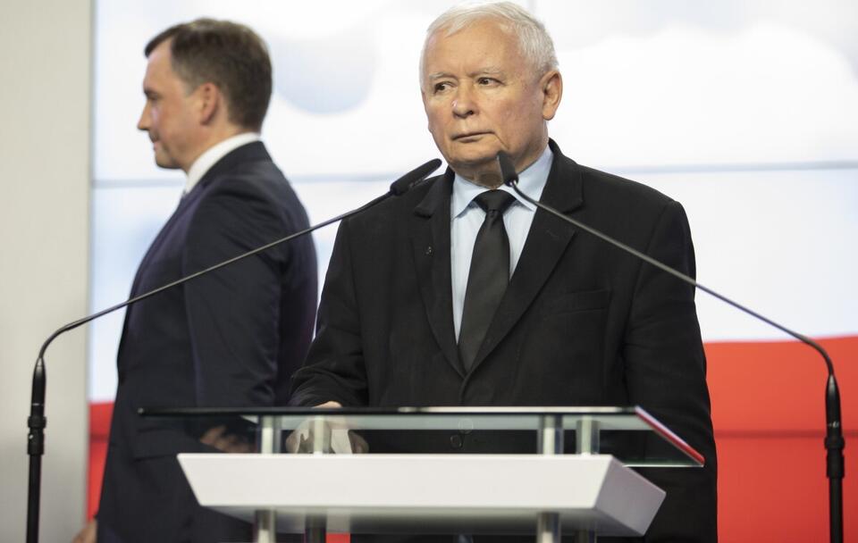 Prezes PiS Jarosław Kaczyński i szef Solidarnej Polski Zbigniew Ziobro / autor: Fratria 