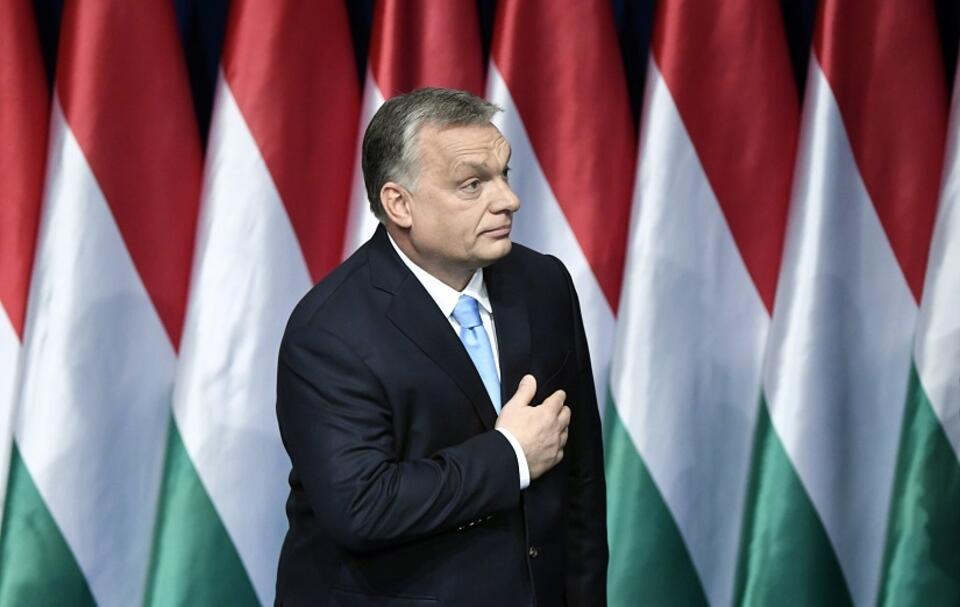 Premier Węgier Viktor Orban / autor: PAP/EPA/SZILARD KOSZTICSAK