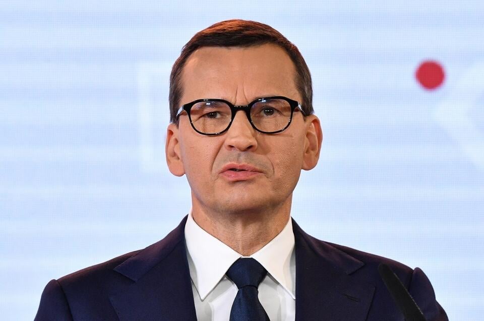 Premier Mateusz Morawiecki podczas prezentacji raportu o stratach poniesionych przez Polskę podczas II wojny światowej / autor: PAP/Radek Pietruszka