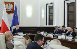 Donald Tusk na posiedzeniu rządu / autor: PAP