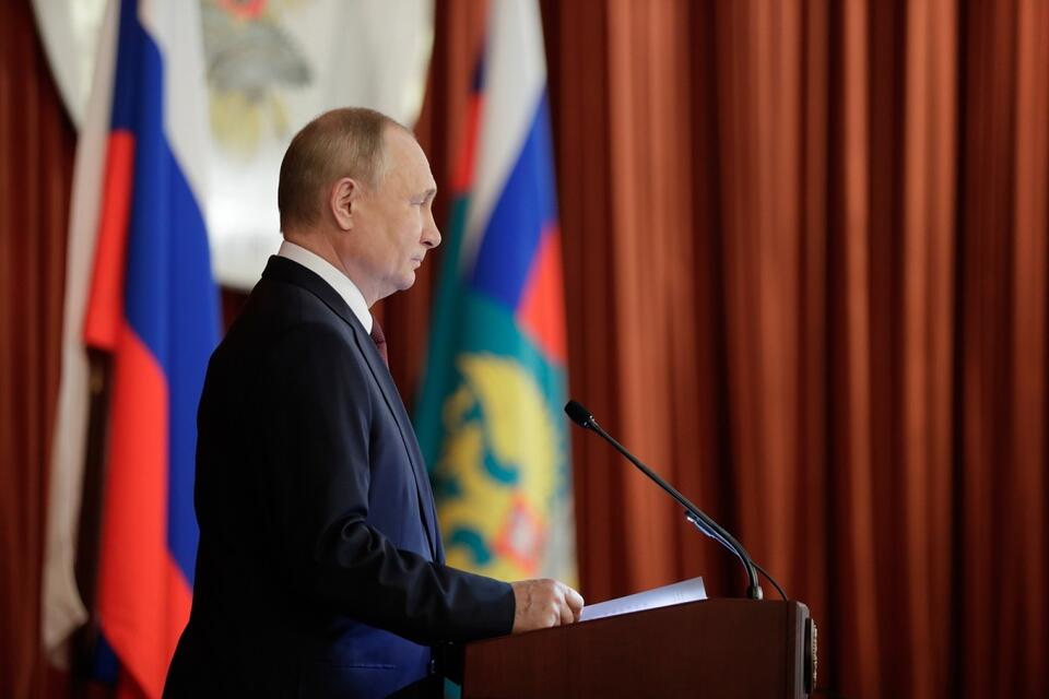 Prezydent Federacji Rosyjskiej Władimir Putin na posiedzeniu kolegium MSZ Rosji / autor: PAP/EPA/MIKHAIL METZEL/ KREMLIN/ SPUTNIK/ POOL