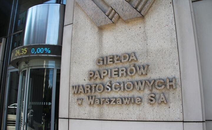 Wejście do siedziby GPW w Warszawie / autor: Fratria / Andrzej Wiktor
