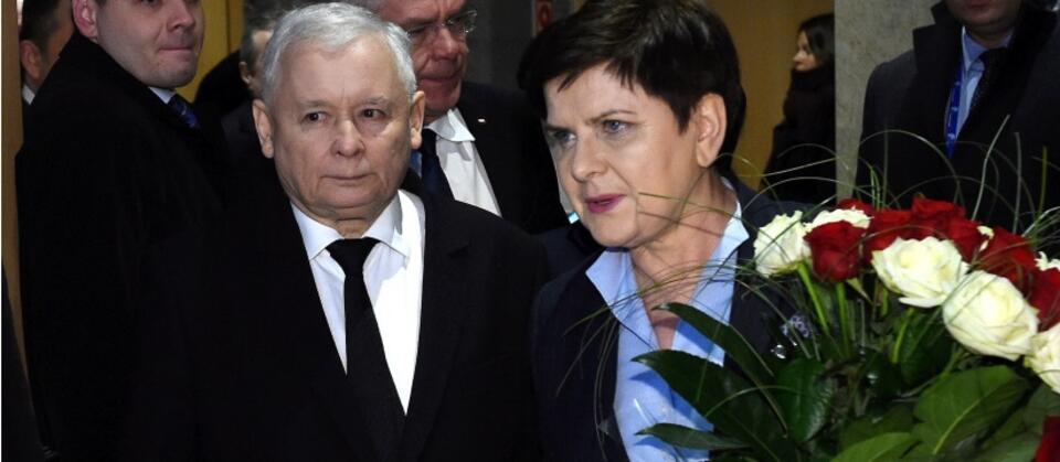 Beata Szydło i Jarosław Kaczyński / autor: fot. PAP/Radek Pietruszk
