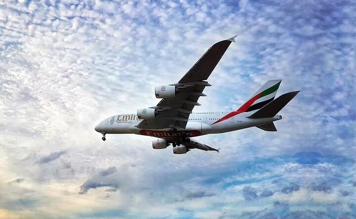 Rejsy na trasie Dubaj-Warszawa będą wykonywane samolotami Boeing 777-300  / autor: Pixabay