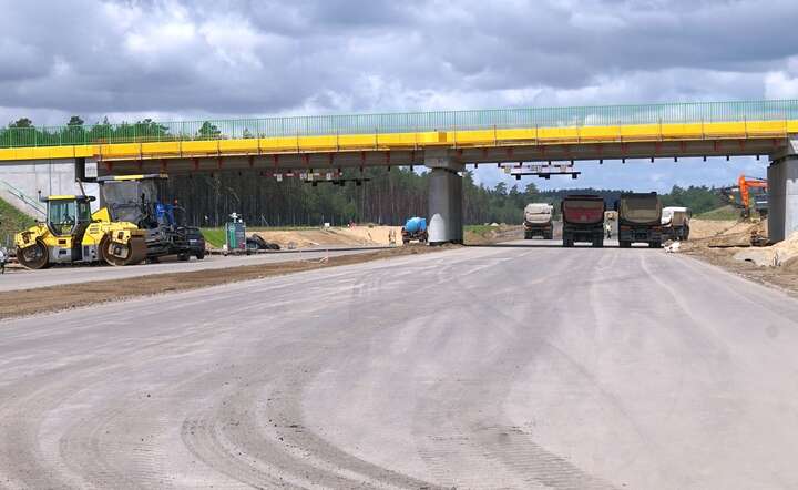 Firmy przestaną budować drogi. „Bo piniędzy nie ma i nie będzie”?