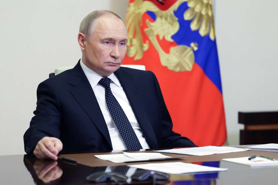 Wojska Władimira Putina ponoszą każdego dnia ciężkie straty / autor: PAP/EPA