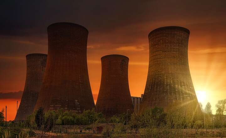 Elektrownie węglowe w Azji produkują nawet kilkadziesiąt procent energii więcej  / autor: Pixabay