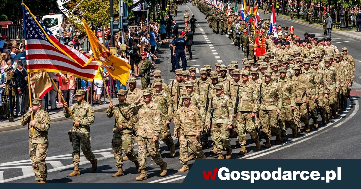 Podarował 130 mln dolarów na żołd!