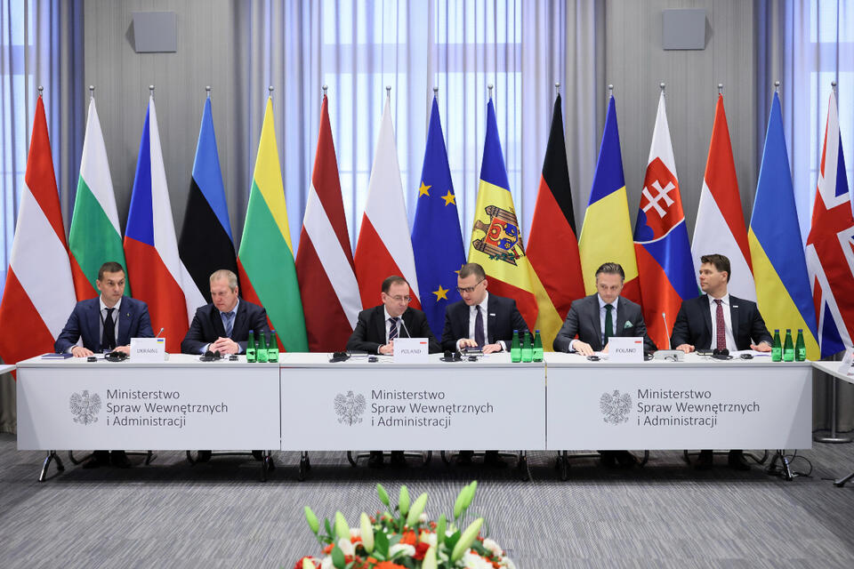 Międzynarodowa konferencja ministrów do spraw uchodźców wojennych z Ukrainy. / autor: PAP/Leszek Szymański