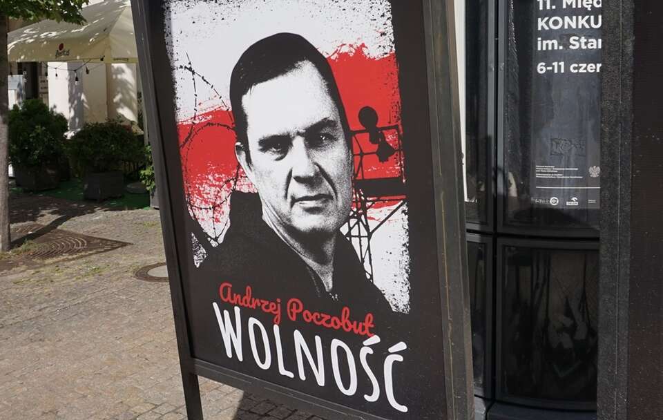 The president   will present Andrzej Poczobut with the Order of the White Eagle!