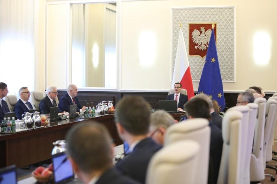 Posiedzenie Rady Ministrów  / autor: 	PAP/Leszek Szymański