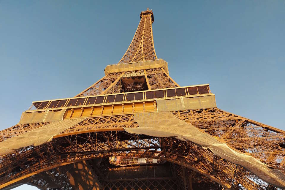 Wybory samorządowe we Francji. Prawica ma szansę odzyskać Paryż