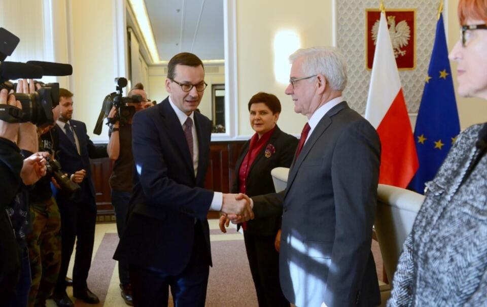 Premier Mateusz Morawiecki i minister Jacek Czaputowicz / autor: PAP/Jakub Kamiński
