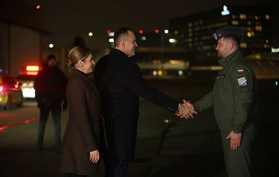 Prezydent Nawrocki z małżonką przybyli na Litwę