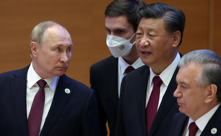 prezydenci Rosji, Chin i Uzbekistanu Władimir Putin, Xi Jinping i Shavkat Mirziyoyev / autor: fotoserwis PAP