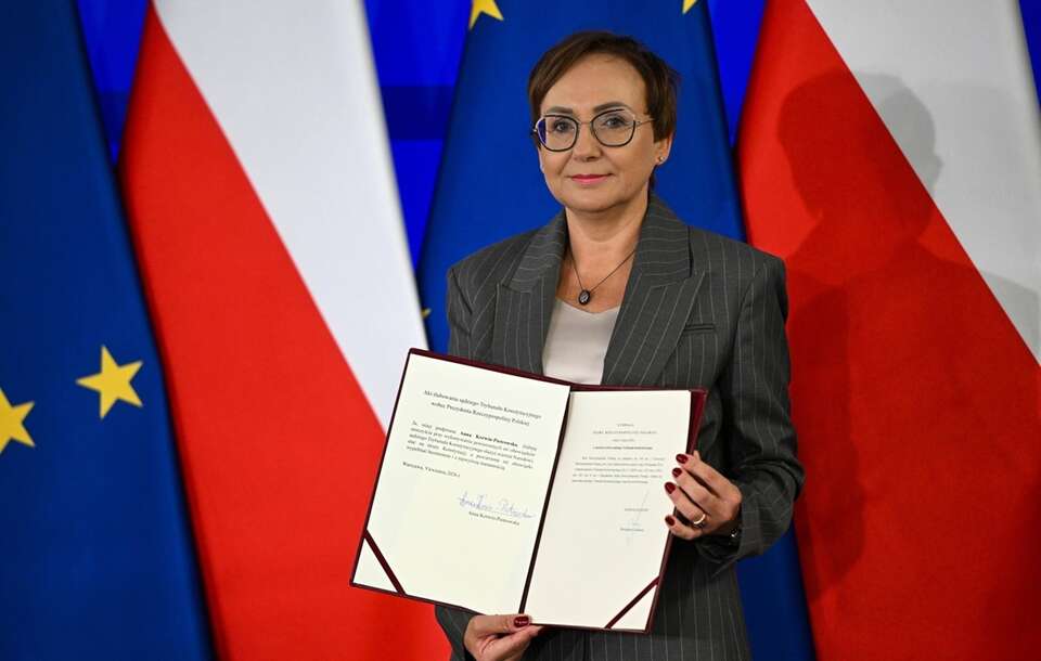 Sędzia Korwin-Piotrowska grzmi po pseudoślubowaniu / autor: PAP/Radek Pietruszka