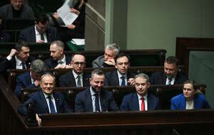 Zaostrza się kryzys na linii Warszawa-Budapeszt. Węgierskie MSZ diagnozuje. "Praworządność w Polsce jest w kryzysie". Na zdjęciu rząd Koalicji 13 Grudnia Donalda Tuska / autor: PAP/Marcin Obara