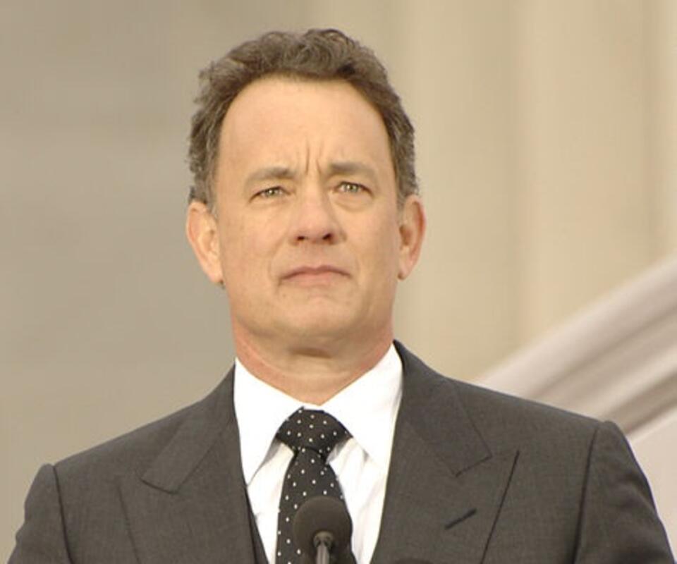 fot. Tom Hanks/Yeoman 1st Class Donna Lou Morgan/Wikimedia Commons