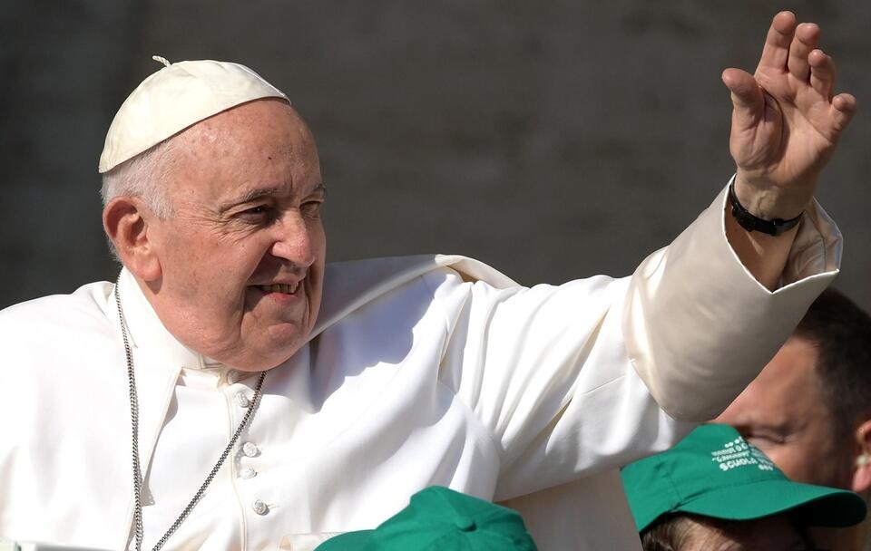 Papież wraca do zdrowia! Dziękuje za modlitwy