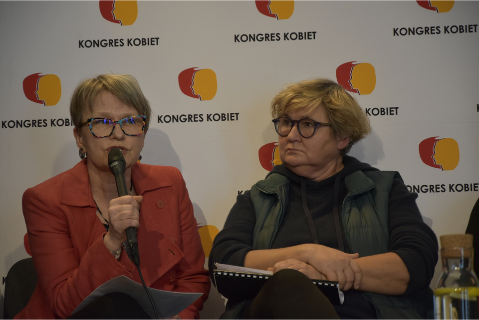 Odlot Środy! Polki boją się rodzić przez "patriotów"