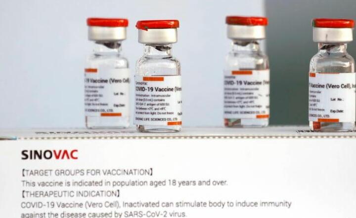Chińska szczepionka  / autor: PAP