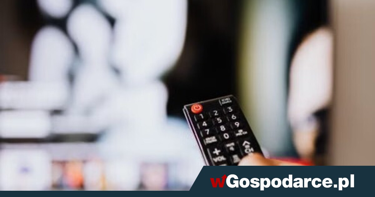 137 tys. zł za abonament! A rząd i tak dosypuje TVP kolejne miliardy